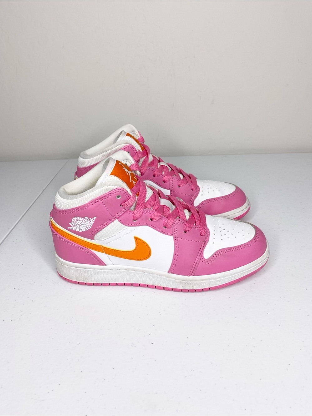 Nike Air Jordan Mid GS Pinksicle Orange Size 3.5